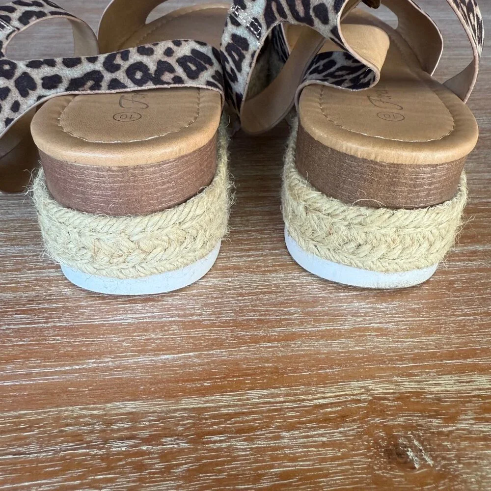 Forever Leopard Print Open‎ Toe Ankle Strap Espadrille Size 10